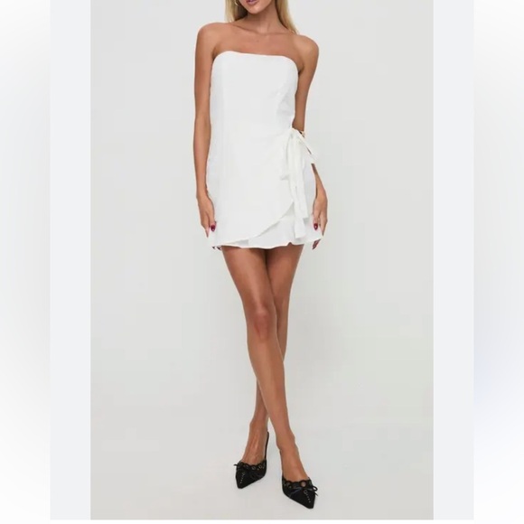 Princess Polly White Wrap Tie Front Mini Skirt - Picture 1 of 8